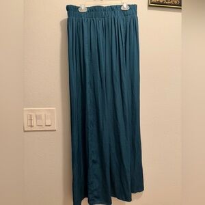 Elegant Teal Maxi Skirt
